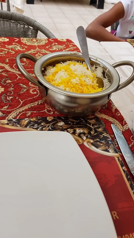 Poulet Et Riz Safrané